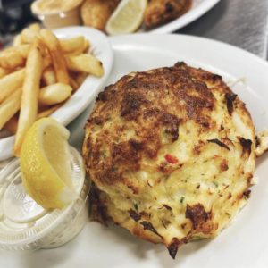 box hill crab cakes give gift of crab cakes